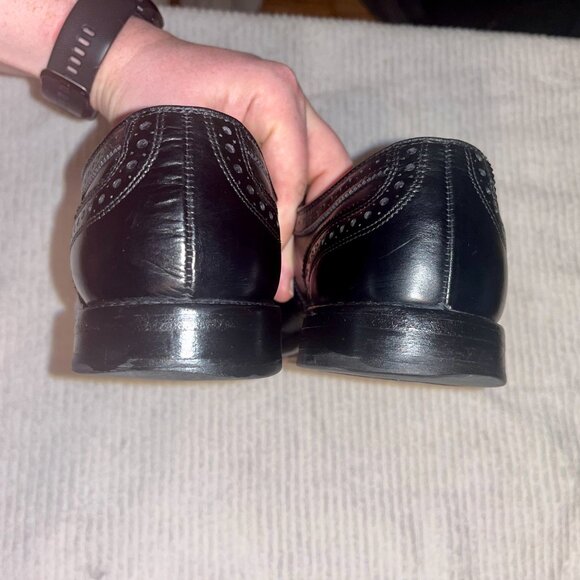 Allen Edmonds Men's 9.5D Strand Black Cap Toe Brogue Oxford - Picture 9 of 9